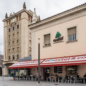 Hostel El & Co
